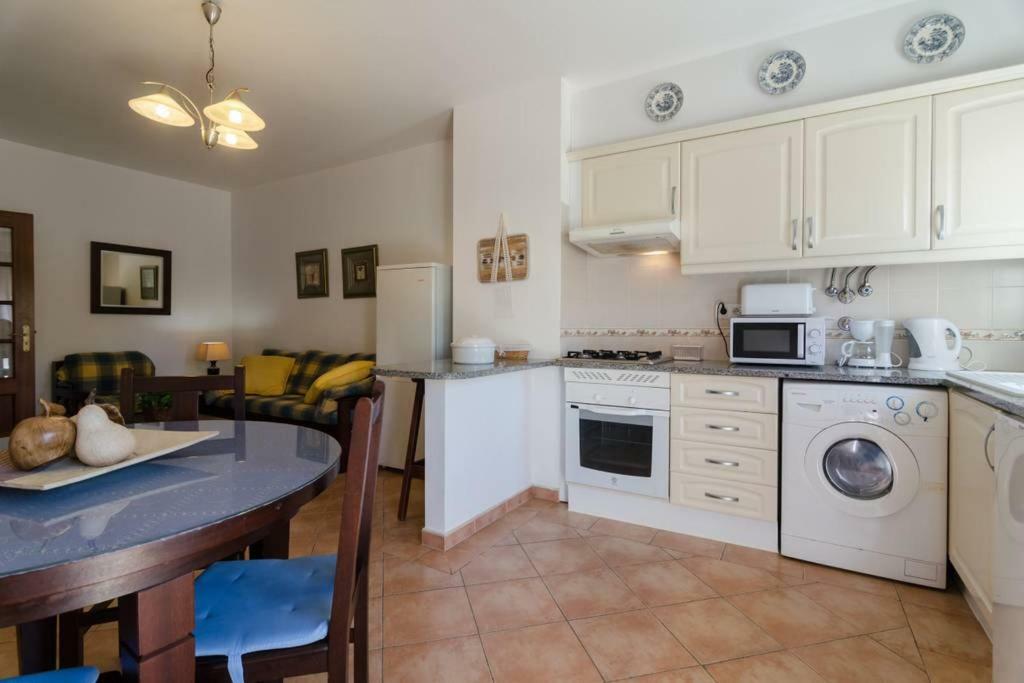 Praia Da Rocha, Algarve Sunny Apartment بورتيماو المظهر الخارجي الصورة