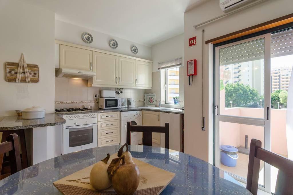 Praia Da Rocha, Algarve Sunny Apartment بورتيماو المظهر الخارجي الصورة